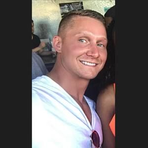 Meet your Posher, Zane